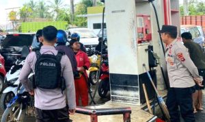 Polisi Awasi SPBU di Toili, Pastikan Pengisian BBM Berjalan Normal