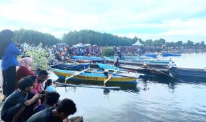 28 Perahu Nelayan Adu Cepat Lomba Race Perahu 2023 di Jayabakti
