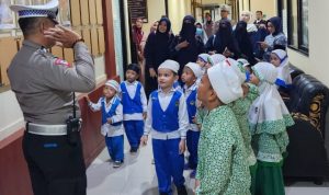 Polres Banggai Dikunjungi Anak PAUD dan Murid SD, Bermain Sambil Belajar Polantas