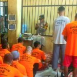 Piket Pengawas Polres Banggai Rutin Cek Tahanan, Periksa Barang dan Makanan Berbahaya