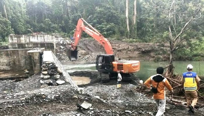 Faktor Cuaca, Proyek Jembatan Saluan Moilong Terhambat