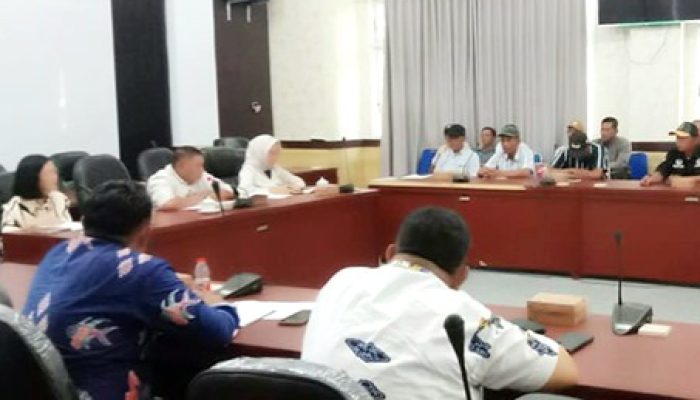 Bahas Dampak Tambang Bualemo, Komisi 2 DPRD Banggai Konsultasi ke SDM Sulteng Palu