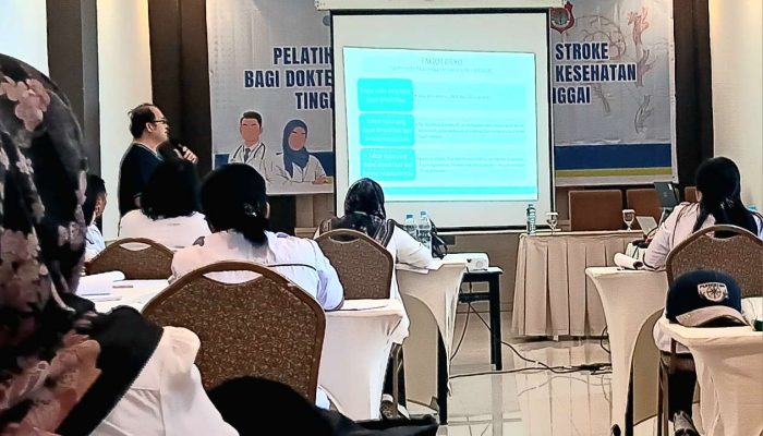 Dinkes Banggai Gelar Pelatihan Penanggulangan Stroke bagi Dokter dan Perawat Puskesmas