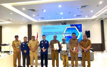 Kontrak Proyek Venue Kolam Renang Resmi Diteken, Kajari Anton Ingatkan Soal Ketepatan Waktu, Biaya dan Kualitas