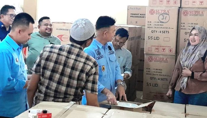 Dinsos Gandeng Kejari Banggai Periksa Barang Bansos Sebelum Salur