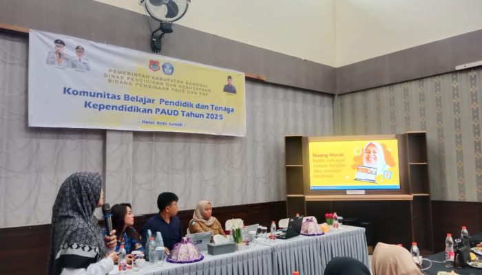 Tingkatkan Kompetensi, Komunitas Belajar Guru PAUD di Banggai Ikuti Pelatihan