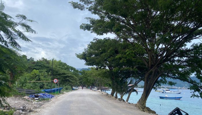 Jalur Alternatif Kota Luwuk–KM 5 Kembali Diperbaiki Secara Swakelola