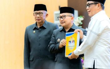 Rapat Paripurna DPRD Banggai, Nota Keuangan APBD-Perubahan 2026 Resmi Diserahkan