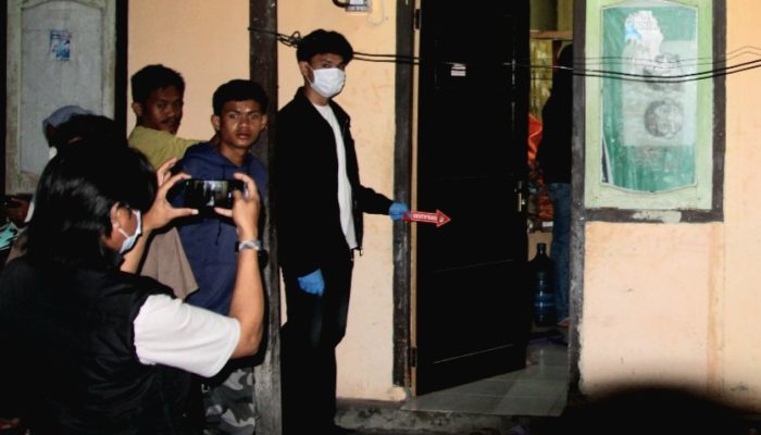Geger! Warga Mansalean Ditemukan Meninggal Dalam Kamar Kos Tontouan Luwuk