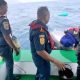 Kapal Nelayan Tenggelam di Perairan Bunga Luwuk, Tim SAR Evakuasi 10 Awak Nelayan